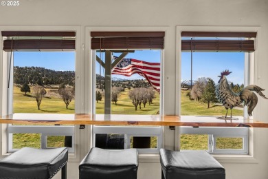 Enjoy the beauty of this custom built home that overlooks the on John Day Golf Club in Oregon - for sale on GolfHomes.com, golf home, golf lot