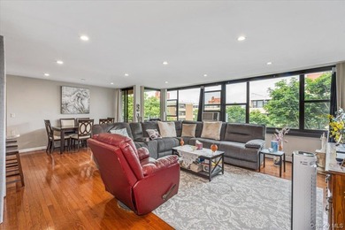 Beechhurst one-bedroom top-floor unit in Le Havre offers on Clearview Park Golf Course in New York - for sale on GolfHomes.com, golf home, golf lot