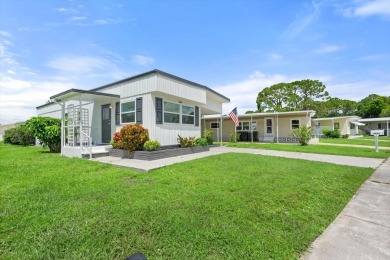 One or more photo(s) has been virtually staged. Affordable & on Sabal Trace Golf and Country Club in Florida - for sale on GolfHomes.com, golf home, golf lot