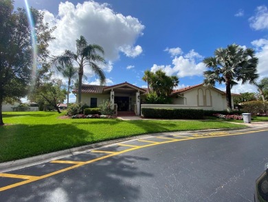 This stunning 3-bedroom, 2-bath waterfront home has it on Boca Raton Municipal Golf Course in Florida - for sale on GolfHomes.com, golf home, golf lot