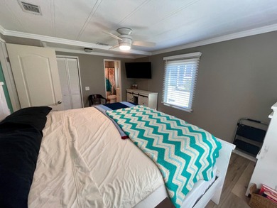 This 2 Bedroom/2 Bath home has had many renovations. The AC/Heat on Water Oak Country Club Estates in Florida - for sale on GolfHomes.com, golf home, golf lot