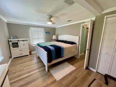 This 2 Bedroom/2 Bath home has had many renovations. The AC/Heat on Water Oak Country Club Estates in Florida - for sale on GolfHomes.com, golf home, golf lot