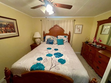 This 2 Bedroom/2 Bath home has had many renovations. The AC/Heat on Water Oak Country Club Estates in Florida - for sale on GolfHomes.com, golf home, golf lot