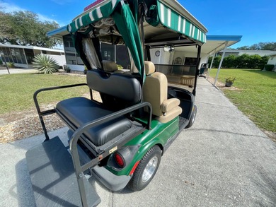 This 2 Bedroom/2 Bath home has had many renovations. The AC/Heat on Water Oak Country Club Estates in Florida - for sale on GolfHomes.com, golf home, golf lot