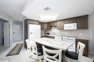 Welcome to this updated, fully furnished, corner penthouse unit! on London Bridge Golf Course in Arizona - for sale on GolfHomes.com, golf home, golf lot