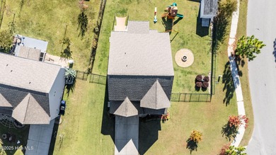 The seller is offering a $5,000 credit with an accepted offer! on The Carolina Club in North Carolina - for sale on GolfHomes.com, golf home, golf lot