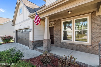 The seller is offering a $5,000 credit with an accepted offer! on The Carolina Club in North Carolina - for sale on GolfHomes.com, golf home, golf lot