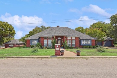 Fantastic Custom Single Story Home on Runaway Bay Golf Course on The Club At Runaway Bay in Texas - for sale on GolfHomes.com, golf home, golf lot