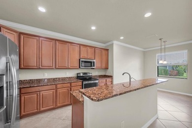 ESTATE SALE....PRICED TO MOVE! Immaculate and VACANT 3B/2B on River Strand Golf and Country Club At Heritage Harbour  in Florida - for sale on GolfHomes.com, golf home, golf lot