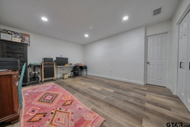Stunningly remodeled Hideaway gem--now better than ever! on Hide-A-Way Lake Golf Course in Texas - for sale on GolfHomes.com, golf home, golf lot