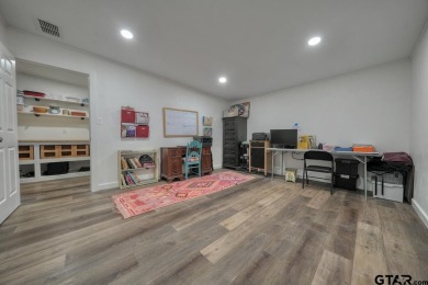 Stunningly remodeled Hideaway gem--now better than ever! on Hide-A-Way Lake Golf Course in Texas - for sale on GolfHomes.com, golf home, golf lot