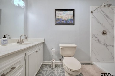 Stunningly remodeled Hideaway gem--now better than ever! on Hide-A-Way Lake Golf Course in Texas - for sale on GolfHomes.com, golf home, golf lot