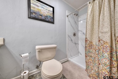 Stunningly remodeled Hideaway gem--now better than ever! on Hide-A-Way Lake Golf Course in Texas - for sale on GolfHomes.com, golf home, golf lot