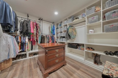 Stunningly remodeled Hideaway gem--now better than ever! on Hide-A-Way Lake Golf Course in Texas - for sale on GolfHomes.com, golf home, golf lot