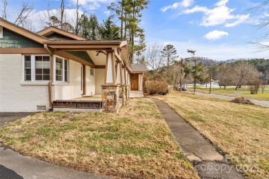 ENJOY LIFE ON THE GOLF COURSE in this 3-br/2-ba home on over on Country Club of Asheville in North Carolina - for sale on GolfHomes.com, golf home, golf lot