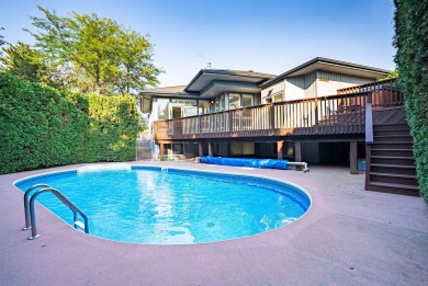 Welcome to this stunning 5-bedroom, 4-bathroom home tucked away on The Fairways at West Terrace in Washington - for sale on GolfHomes.com, golf home, golf lot