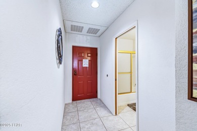 LOCATED IN THE LUXURIOUS QUEENS BAY RESORT! This beautifully on London Bridge Golf Course in Arizona - for sale on GolfHomes.com, golf home, golf lot