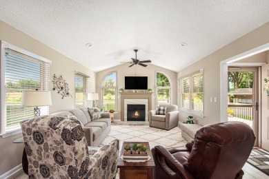 Beautiful condo. In Summit Twp. at 'The Fairways', near the on Country Club of Jackson in Michigan - for sale on GolfHomes.com, golf home, golf lot
