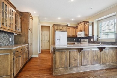 Welcome to the highly sought-after Drum Farm Villas, where on Drumm Farm Golf Course in Missouri - for sale on GolfHomes.com, golf home, golf lot