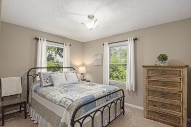 Beautiful condo. In Summit Twp. at 'The Fairways', near the on Country Club of Jackson in Michigan - for sale on GolfHomes.com, golf home, golf lot
