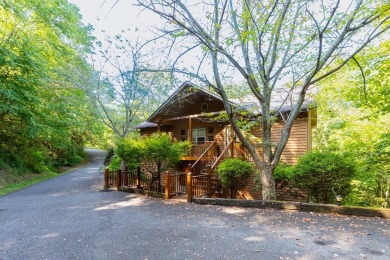 Classic in the Smoky Mountain Country Club!  This gated golf on Smoky Mountain Country Club in North Carolina - for sale on GolfHomes.com, golf home, golf lot