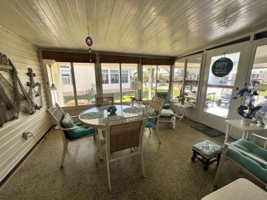 MOTIVATED SELLER ~ PRICE REDUCED $9,100! Check out this lovely on Four Lakes Golf Club in Florida - for sale on GolfHomes.com, golf home, golf lot