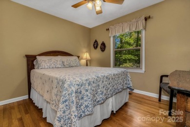 Charming Mountain Retreat Near Lake Tomahawk  Golf Course on Black Mountain Golf Course in North Carolina - for sale on GolfHomes.com, golf home, golf lot