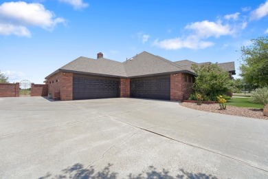 LUXURIOUS, 5 BEDROOM HOME IN GRASSLAND ESTATES WEST! THIS HOME on Nueva Vista Golf Club in Texas - for sale on GolfHomes.com, golf home, golf lot