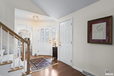 Beautifully updated condo in Panther Creek Golf Course Community on Panther Creek Country Club in Illinois - for sale on GolfHomes.com, golf home, golf lot