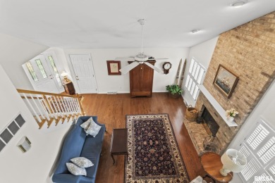 Beautifully updated condo in Panther Creek Golf Course Community on Panther Creek Country Club in Illinois - for sale on GolfHomes.com, golf home, golf lot