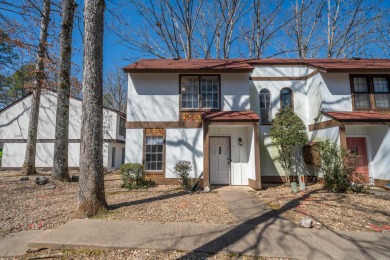 Cozy! Comfortable!  Newly Updated.. and Move In Ready with all on DeSoto Golf Course in Arkansas - for sale on GolfHomes.com, golf home, golf lot