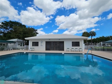 Spacious unit overlooking Golf Course. Open floor plan with on The Country Club At Boca Raton in Florida - for sale on GolfHomes.com, golf home, golf lot