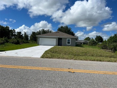 **Ready to move-in** Beautiful New Construction!!! Single family on Duffys Golf Center in Florida - for sale on GolfHomes.com, golf home, golf lot