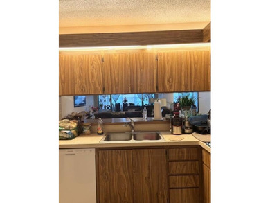 Spacious Condo, Clubhouse, Fitness Center, Manager on Site, Pool on Bear Lakes Country Club in Florida - for sale on GolfHomes.com, golf home, golf lot