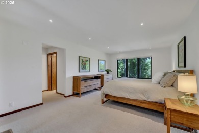 Welcome to an extraordinary luxury estate in the heart of on Eugene Country Club in Oregon - for sale on GolfHomes.com, golf home, golf lot