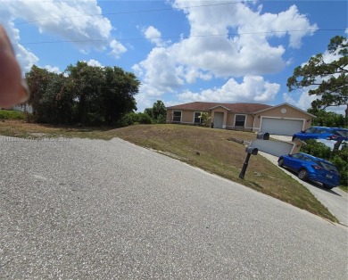 NO HOA , everyone qualifies This house backs up to a canal and on Mirror Lakes Golf Club in Florida - for sale on GolfHomes.com, golf home, golf lot