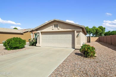 Welcome to this beautifully maintained 2 bedroom, 2 bath + Den on Lone Tree Golf Club in Arizona - for sale on GolfHomes.com, golf home, golf lot