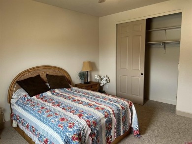 M David Kienholz, RE/MAX Alpine View, C: , kienholz,  : Light on Links At Cobble Creek in Colorado - for sale on GolfHomes.com, golf home, golf lot