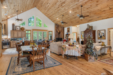 Gorgeous Lodge-Style Home in the Piney Woods of East Texas on Holly Lake Ranch Golf Club in Texas - for sale on GolfHomes.com, golf home, golf lot