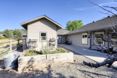 Contemporary Golf course home! This spacious 3 bedroom, 2 bath on Oak Tree Country Club in California - for sale on GolfHomes.com, golf home, golf lot