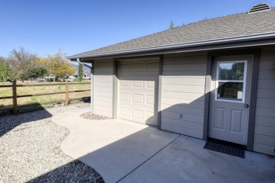 Contemporary Golf course home! This spacious 3 bedroom, 2 bath on Oak Tree Country Club in California - for sale on GolfHomes.com, golf home, golf lot