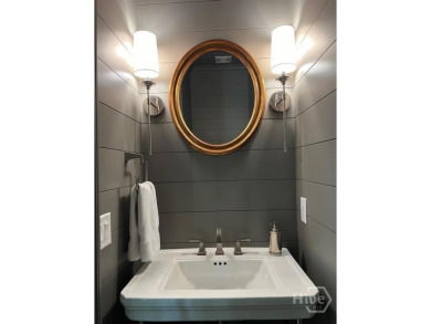 Reynolds Lake Oconee remodeled home! This beautiful home on Great Waters Course At Reynolds Plantation in Georgia - for sale on GolfHomes.com, golf home, golf lot