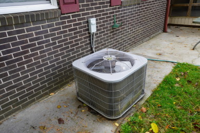 All-Brick Basement Rancher in Convenient Location on Morristown Golf and Country Club in Tennessee - for sale on GolfHomes.com, golf home, golf lot