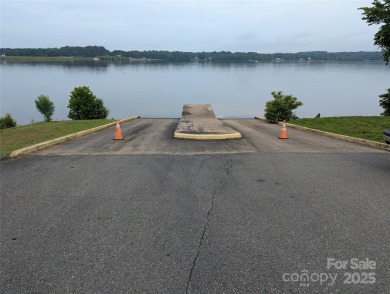 Looking for an awesome lake & golf community? Check out this 2 on Woodbridge Golf Links in North Carolina - for sale on GolfHomes.com, golf home, golf lot