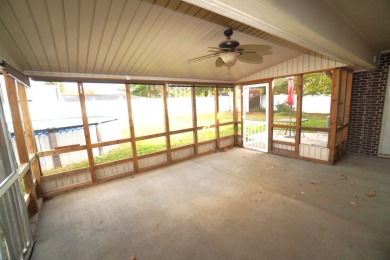 All-Brick Basement Rancher in Convenient Location on Morristown Golf and Country Club in Tennessee - for sale on GolfHomes.com, golf home, golf lot