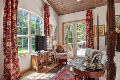 Gorgeous Lodge-Style Home in the Piney Woods of East Texas on Holly Lake Ranch Golf Club in Texas - for sale on GolfHomes.com, golf home, golf lot