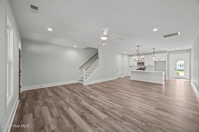 Holiday Special! Choose either a FREE golf cart or a Move-In on Carolina Colours Golf Club in North Carolina - for sale on GolfHomes.com, golf home, golf lot