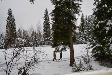 Hassle-free home ownership with all of the amenities! on McCall Municipal Golf Course in Idaho - for sale on GolfHomes.com, golf home, golf lot