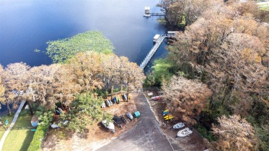 NO PET RESTRICTIONS AND LOW HOA FEES!! Are you dreaming of on Highland Lakes Executive Golf Course in Florida - for sale on GolfHomes.com, golf home, golf lot