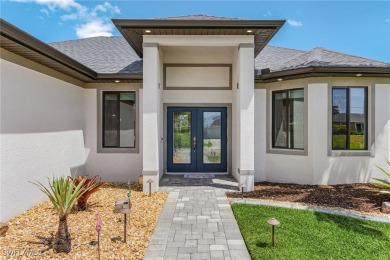 Welcome to refined Florida living. This immaculately clean on Royal Tee Country Club in Florida - for sale on GolfHomes.com, golf home, golf lot